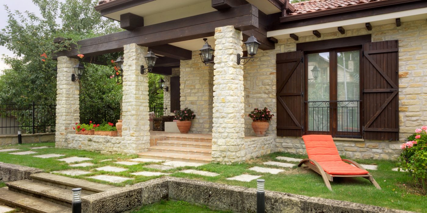 Вила в Мадара