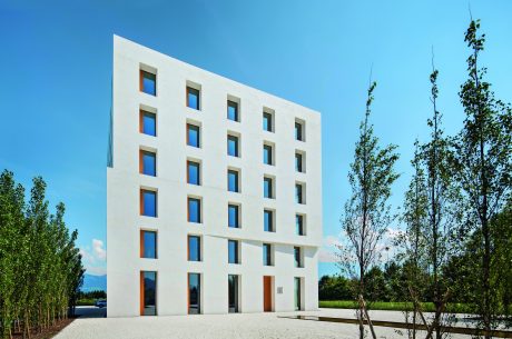 Офис сграда