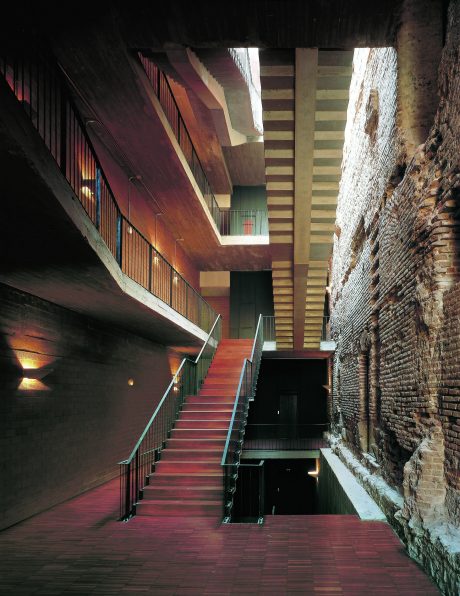 Библиотека