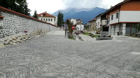 павирана улица, град Банско