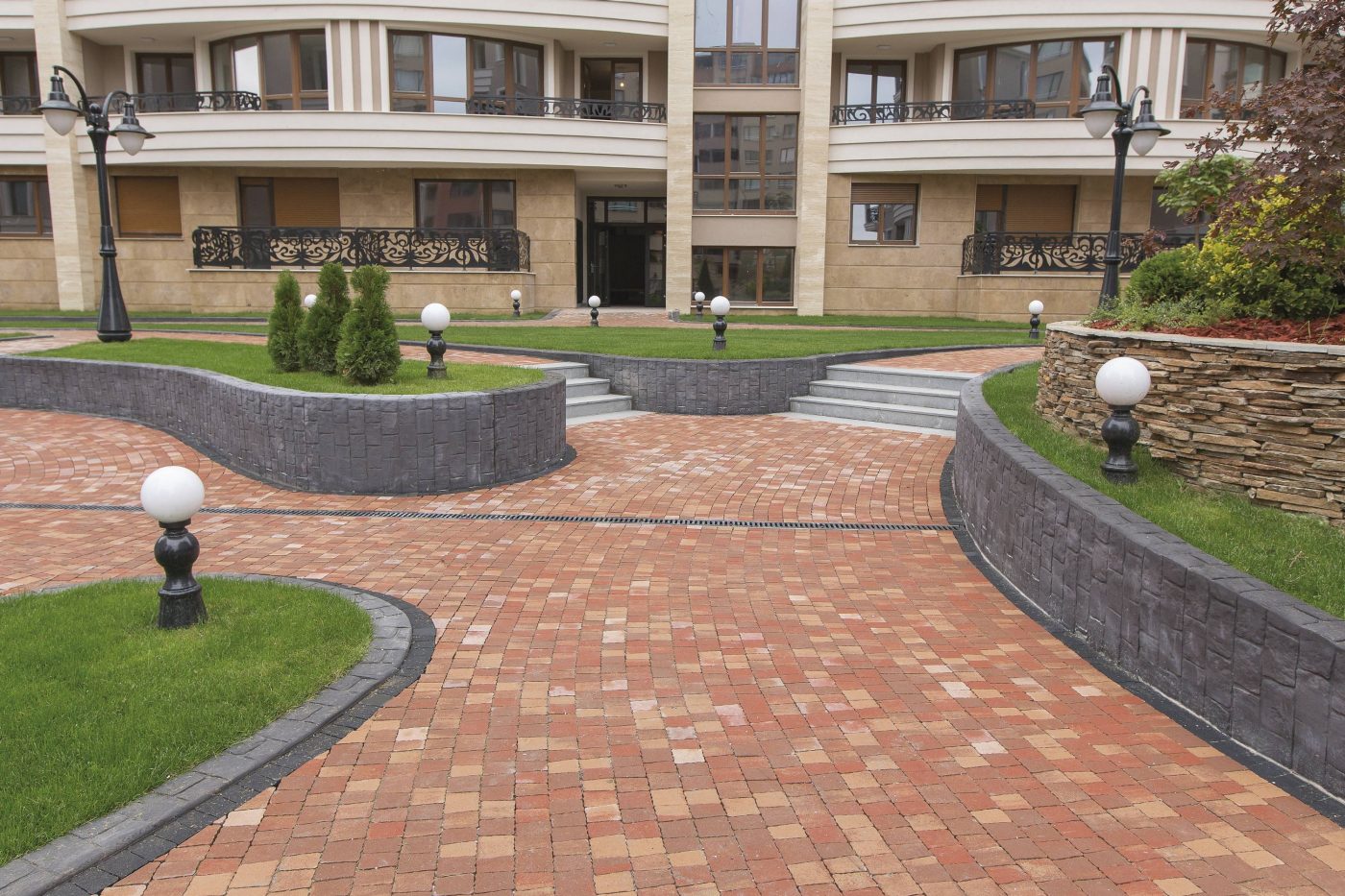 Къща външна фасада