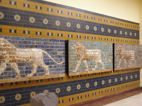 Улицата на процесиите