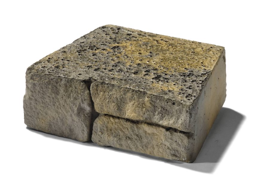 Bradstone Mountain block основно блокче