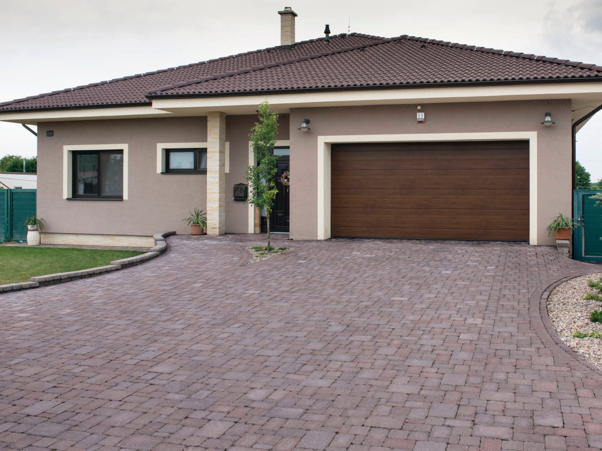 Castello antico smokey brown