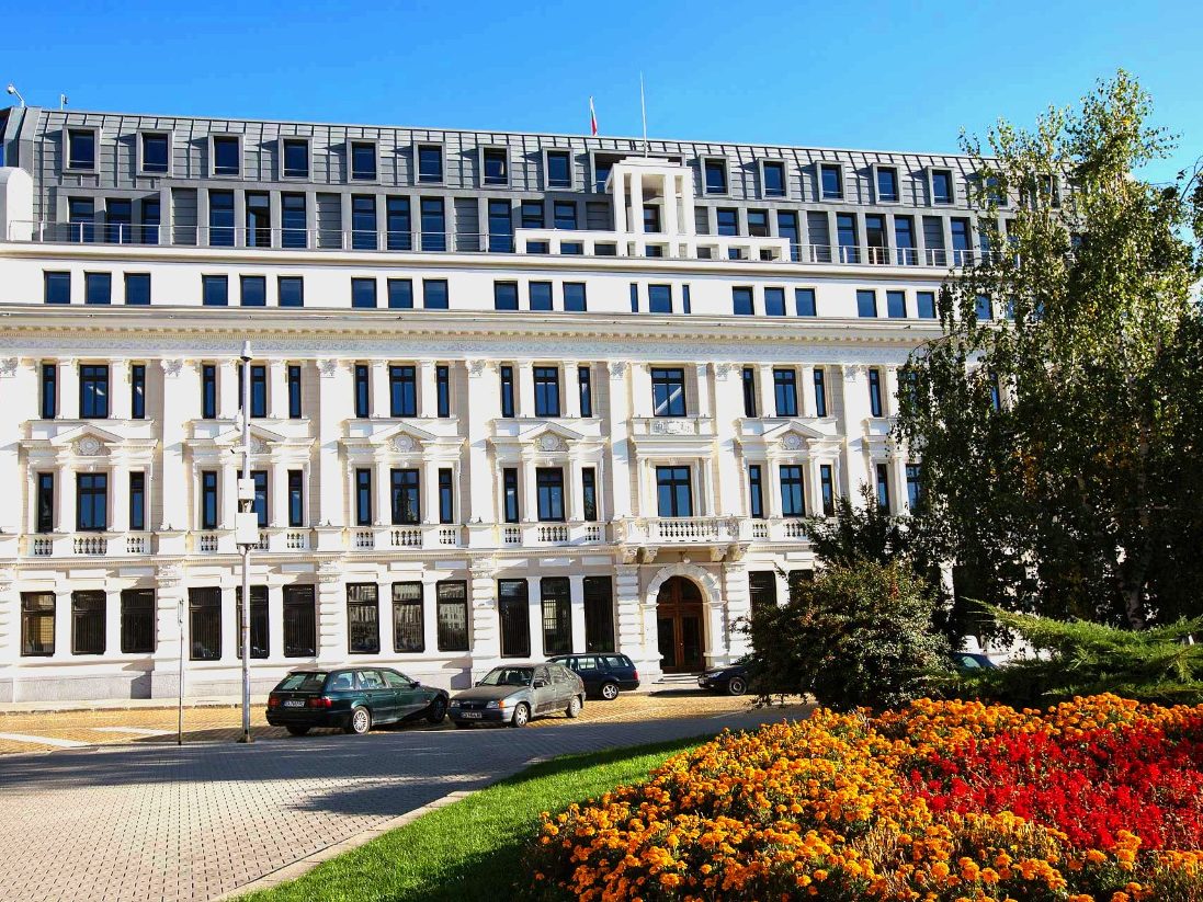 Reference project, public building, Porotherm