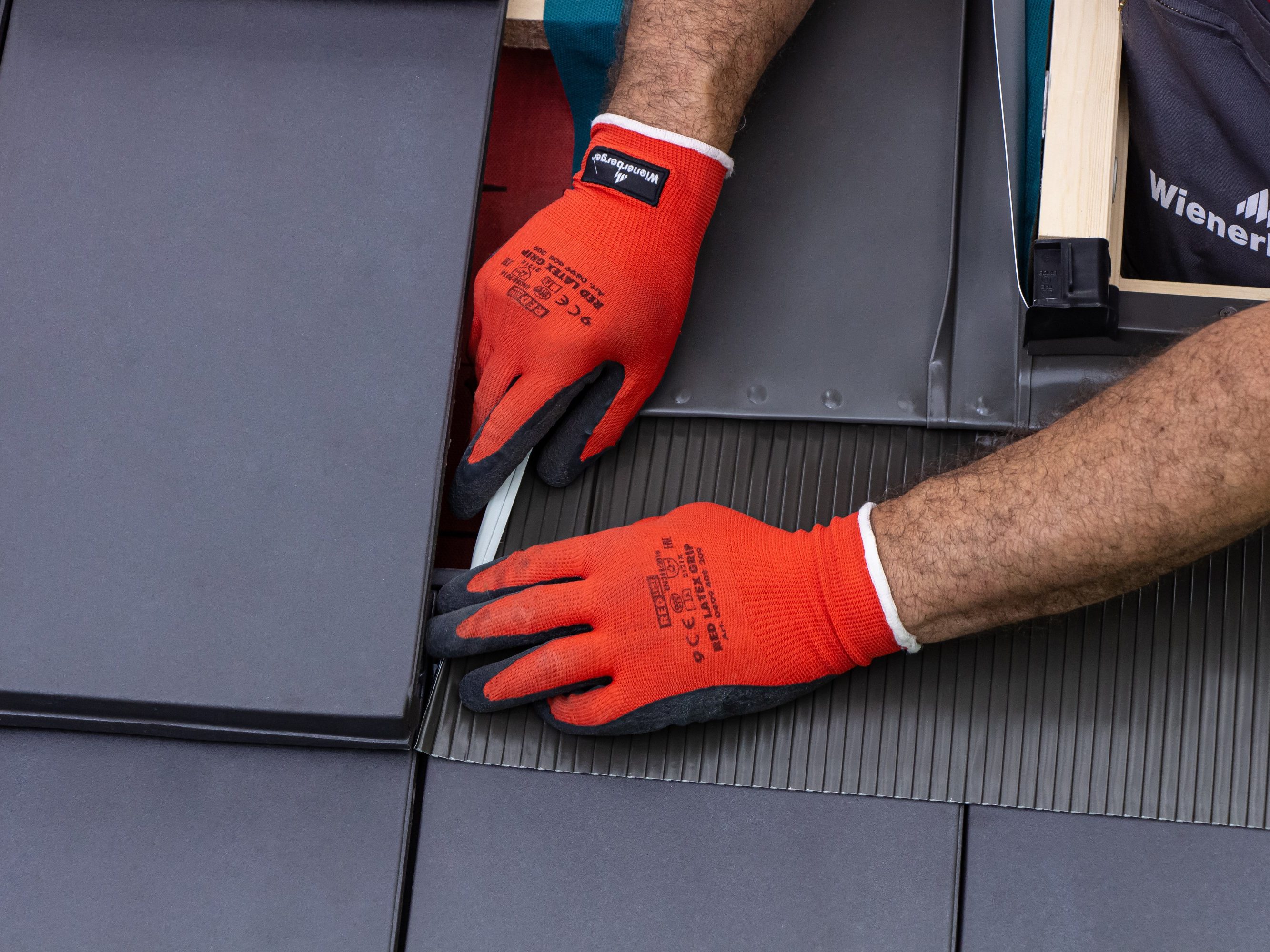 Инсталация на покривни прозорци Tondach