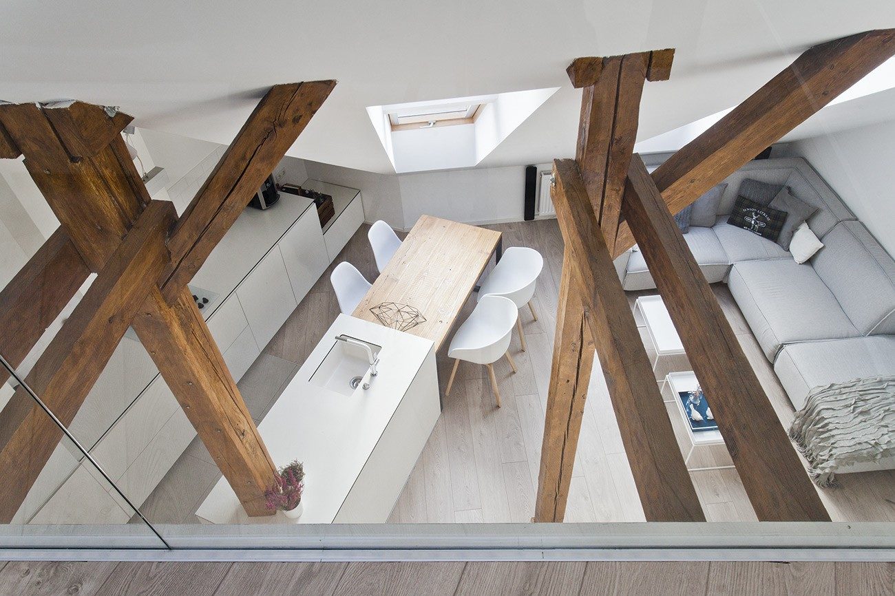 Roof windows