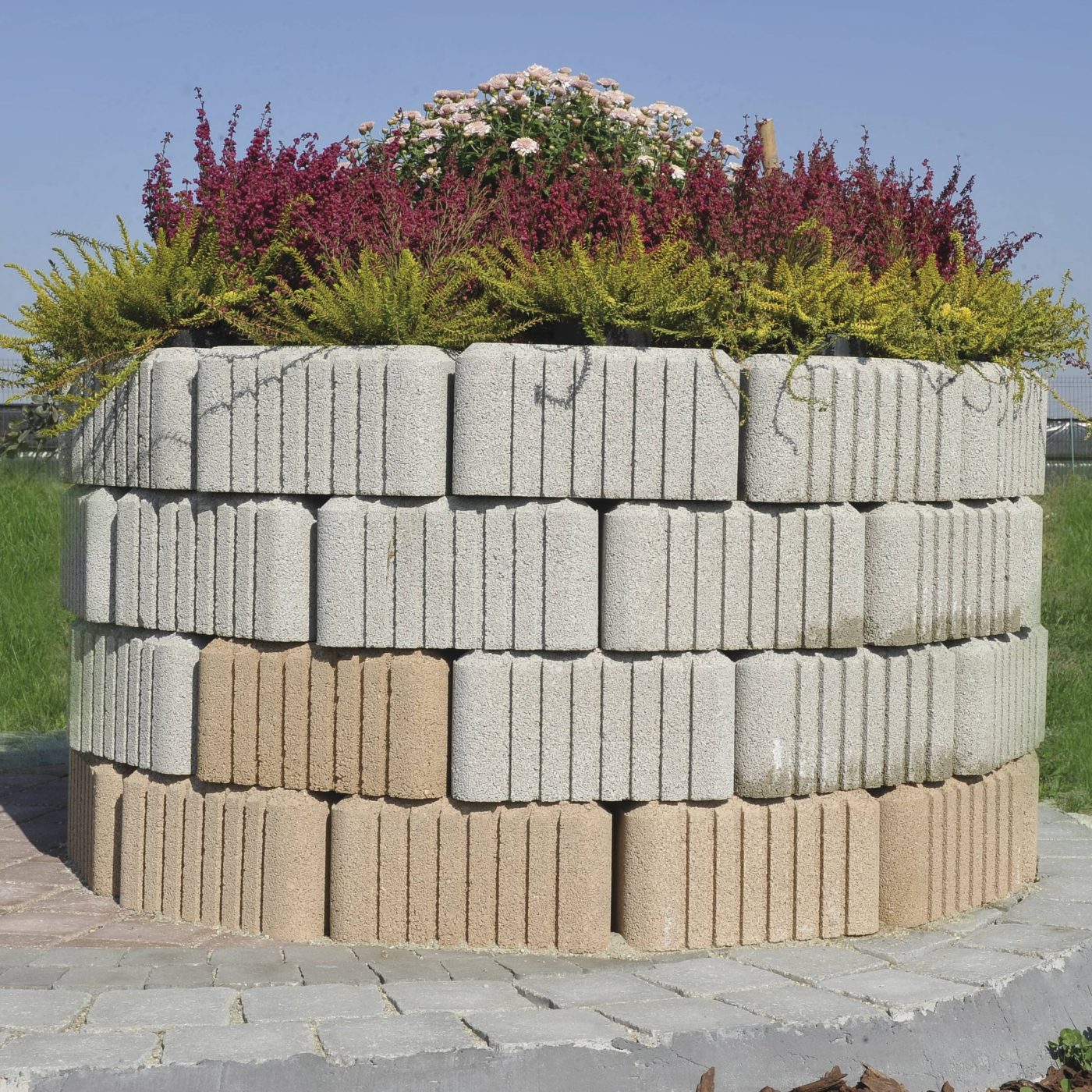 Triflor  28,7 x 30 x 15 cm сив