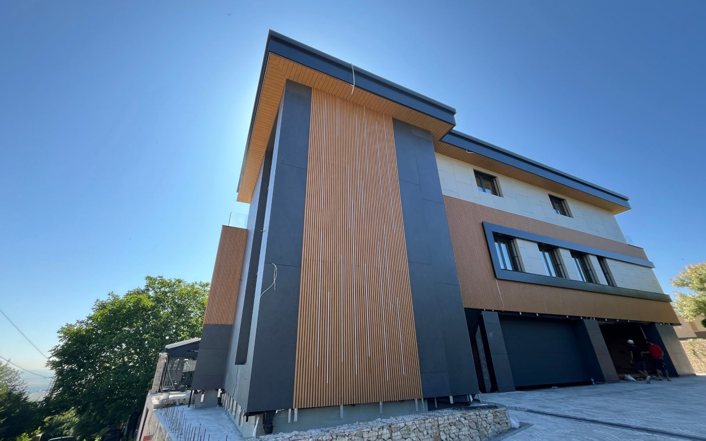 Частна къща, с. Момино