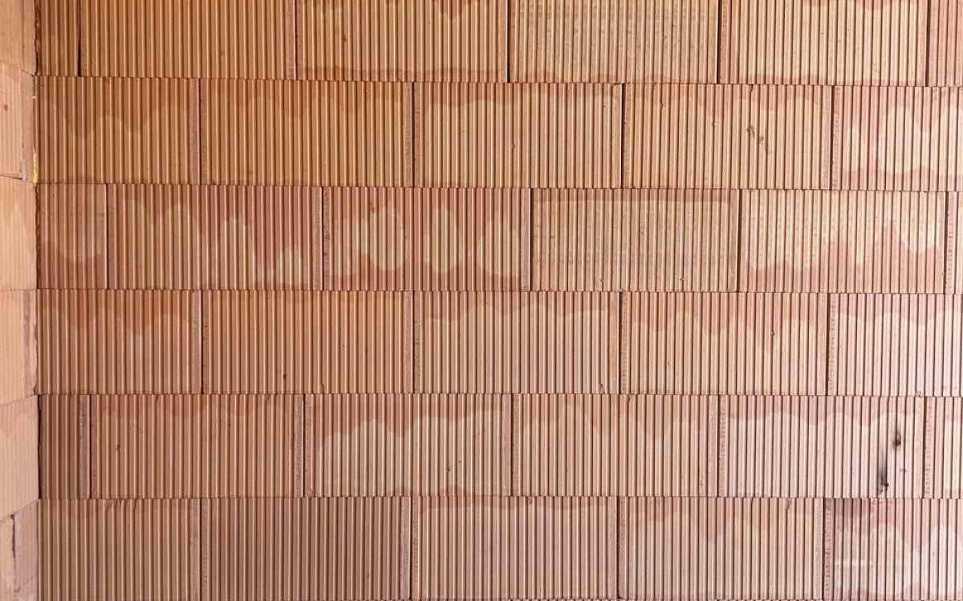 Многофамилна сграда, Tiffany