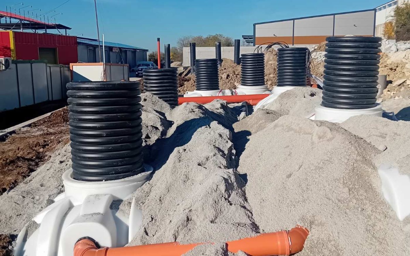 Търговски обект, Леденик