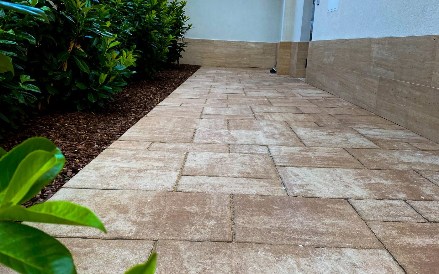 Многофамилна сграда, Бенковски