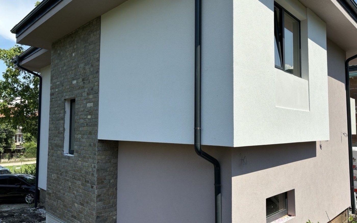 София, частен дом