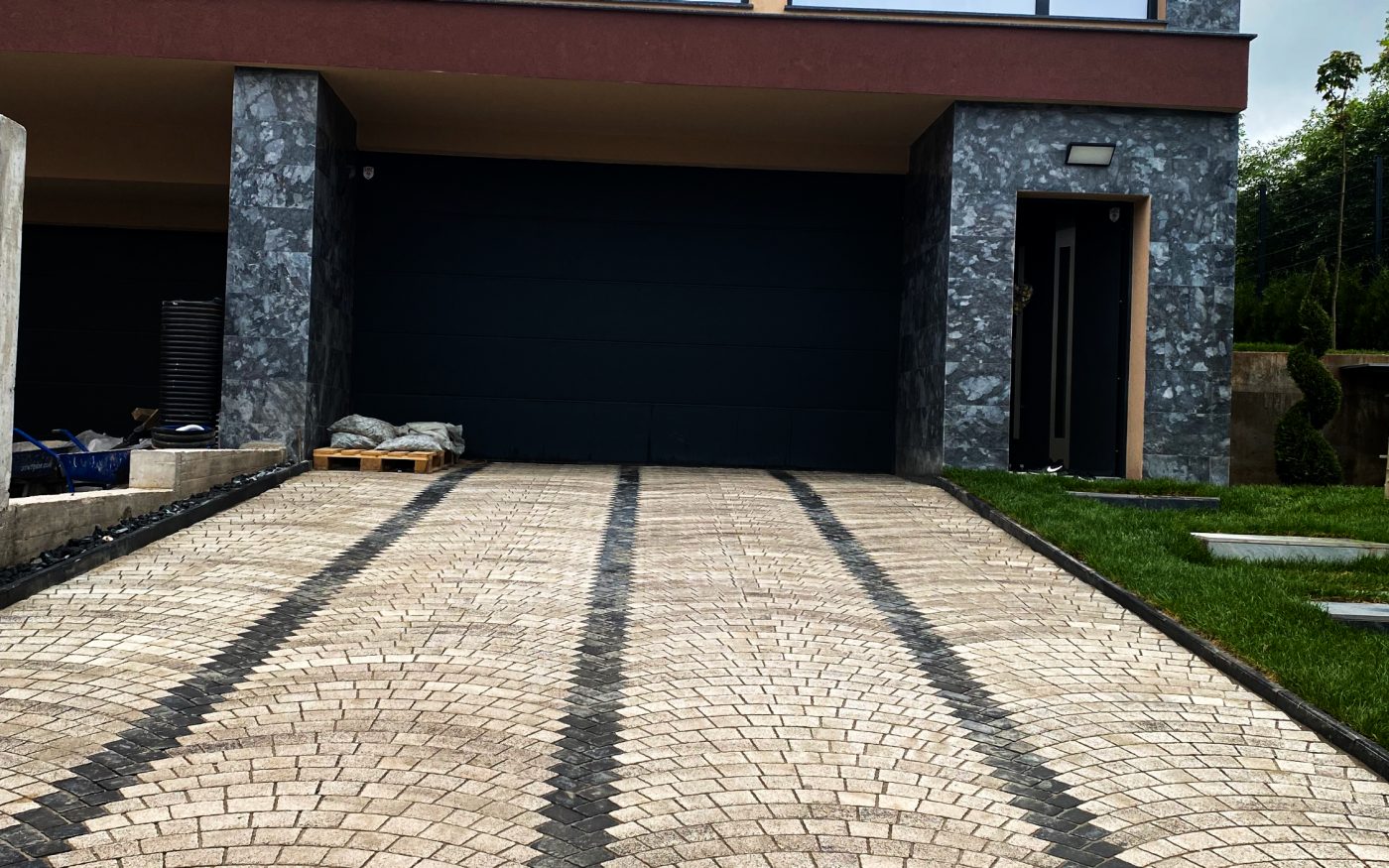 Герман, частен дом