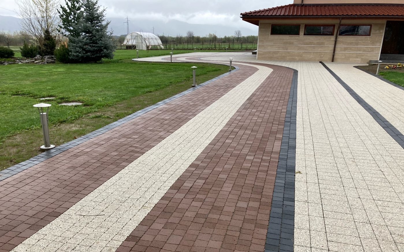 Референтен обект Ботевград Semmelrock