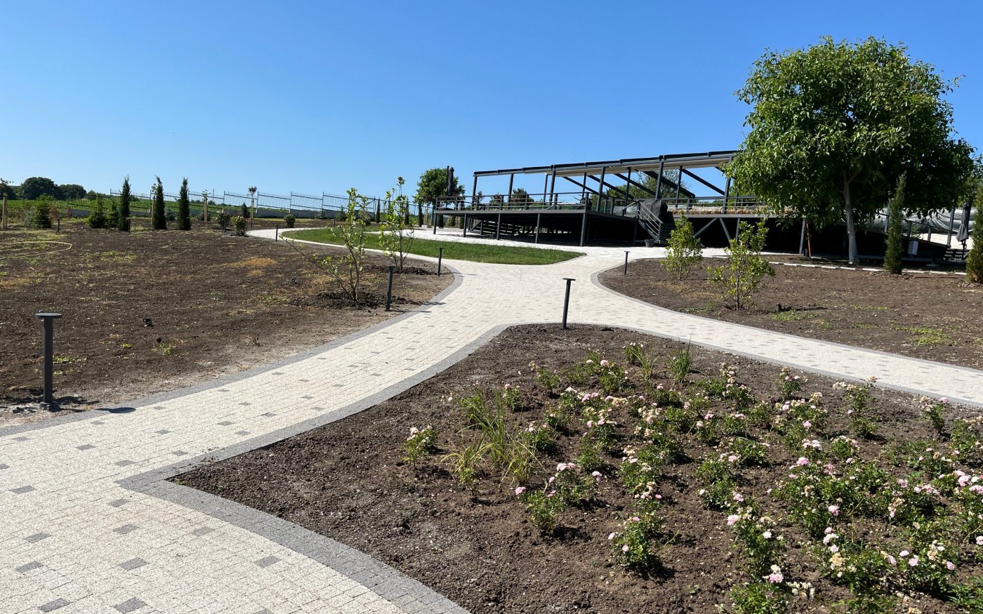 Частна къща, с. Момино