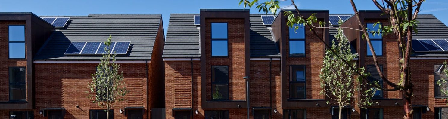 Pembridge Red Wirecute Dragfaced Multi Brick used on Larner Road