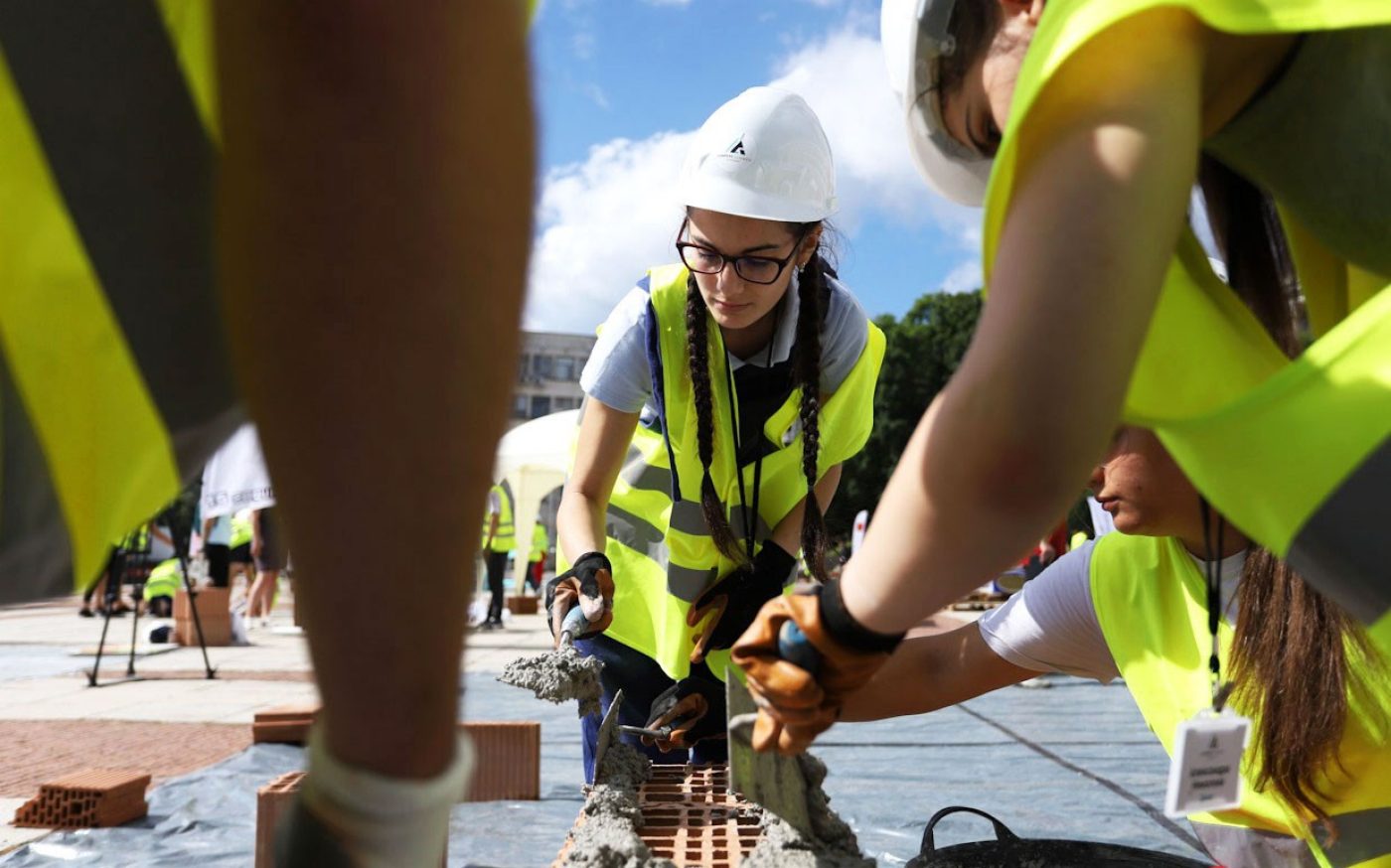 Лятна Академия Лидерите 2021